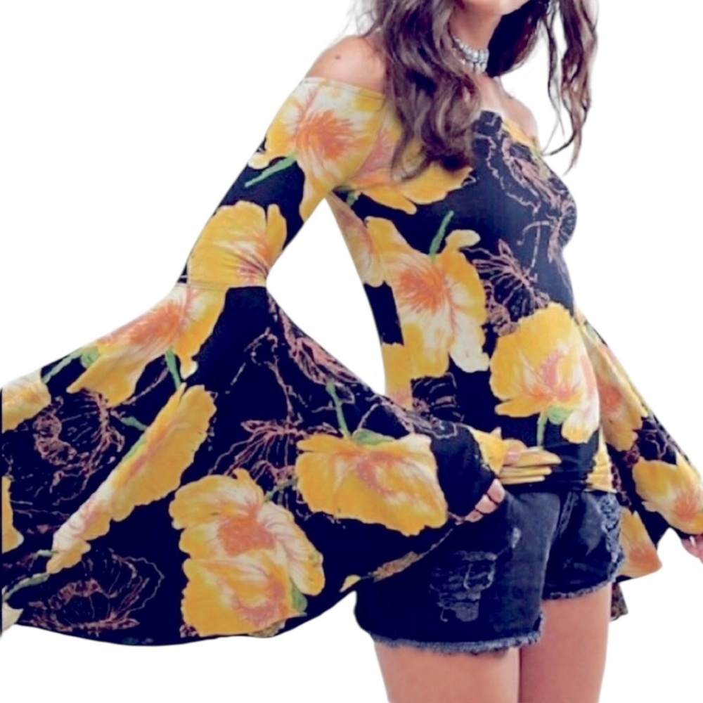 We The Free Med Off The Shoulder Birds Of Paradise Top Bell Sleeve Floral Boho